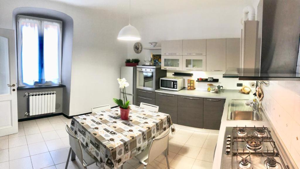 Principe Station & Castelletto-Flatx4-Optional Parking Apartment Genoa Exterior photo